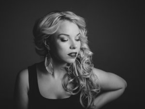 Mores pagasta Tautas namā notiks Jaungada koncerts un balle