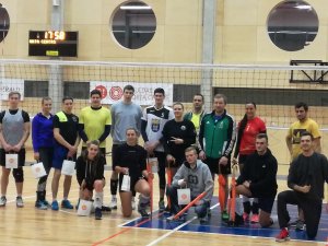 Noskaidroti Ziemassvētku volejbola turnīra uzvarētāji