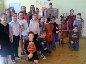 Allažu pamatskolā aizvadīts talantu konkurss