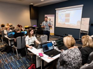 Allažu pamatskolā ar spēles palīdzību mācīsies latviešu valodu un matemātiku