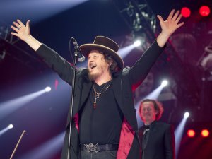 Siguldas pilsdrupās ar vienīgo koncertu Baltijā uzstāsies roka zvaigzne Zucchero