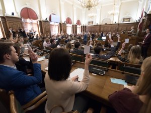   Siguldas Valsts ģimnāzijas skolnieks Klāvs Rencis piedalās 8.Jauniešu Saeimā