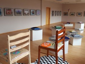 Skatāma Siguldas 1.pamatskolas audzēkņu darbu izstāde 