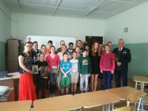 Mores pamatskola rīko akciju „Atpakaļ uz skolu 2018”