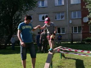 Bērnudārzā „Pīlādzītis” aizvadīta ģimeņu sporta diena