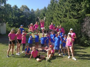 Noslēgušās sporta un atpūtas un angļu valodas nometnes