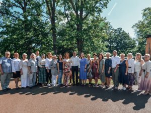 Pašvaldība godina Dziesmu un deju svētku kolektīvu vadītājus