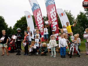 Novadnieku panākumi bērnu triāla sacensībās