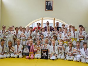 Džudo sacensības baltajām jostām pulcē 77 dalībniekus