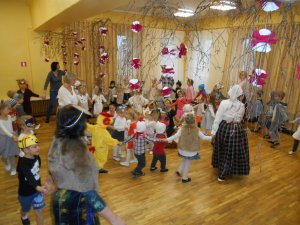 Allažu pamatskolas pirmsskolas grupās atzīmēta Mārtiņdiena