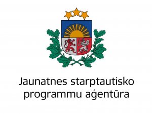 Bērni un jaunieši piedalās Eiropas Brīvprātīgā darba projekta īstenošanā