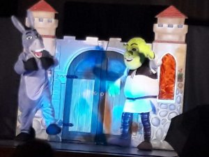 Pie Siguldas 1.pamatskolas skolēniem viesojas pasaku tēli