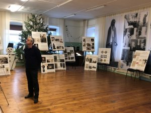 Mores pamatskolas skolēni iepazīst Teodora Zaļkalna daiļradi