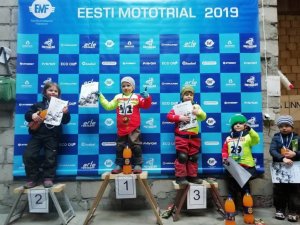 Novadniekiem godalgotas vietas triāla sacensībās