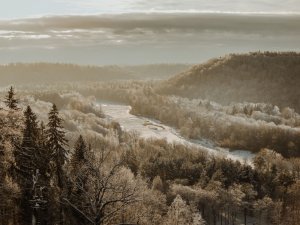 Notiks deju kolektīva „Vizbulīte” koncerts „Baltās ziemas deju virpulī”