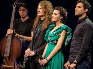 Mākslu skolas „Baltais flīģelis” pedagogs ar „Carousel” pārstāvēs Latviju Eirovīzijā