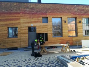 Tiks veikta neatbilstošo kultūras centra „Siguldas devons” fasādes plākšņu nomaiņa