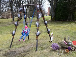 Šūpoļu festivālā ar radošajām darbnīcām atzīmē INT-HERIT noslēgumu