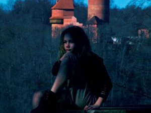 Deju grupa „A-Zarts” aicina uz izrādi „Ronja”