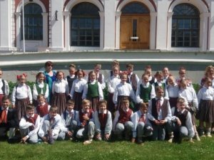 Allažu pagasta Tautas namā notiks Mātes dienai veltīts koncerts