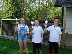 Mores pamatskola guvusi panākumus draudzības turnīrā kroketā