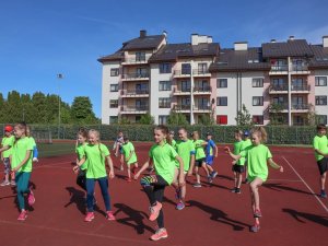 Noslēgušās vairākas veselīga uztura un fizisko aktivitāšu nometnes skolēniem