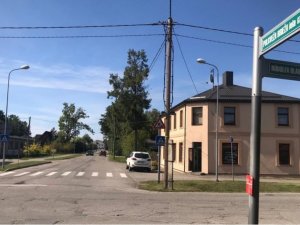 Uzsāks asfaltseguma virskārtas atjaunošanas darbus Pulkveža Brieža ielas posmos