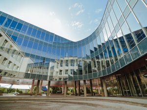 Aicinām iepazīties ar Siguldas Valsts ģimnāzijas jauno korpusu