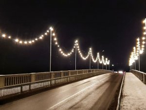 Ielu, ceļu un gājēju ietvju apgaismojums nakts stundās novada teritorijā būtiski netiks samazināts
