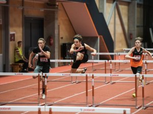 Siguldas vieglatlēti piedalījušies pirmajās ziemas posma sacensībās