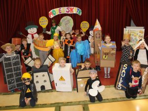 Bērnudārzā “Ieviņa” aizvadīta modes skate “Esi enerģisks!”