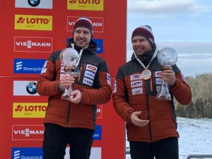 Šici Pasaules kausa sezonu noslēdz ar bronzu Kēnigzē