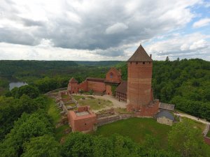 Virtuālā spēle „Apciemosim Latvijas pilis!” noslēgusies