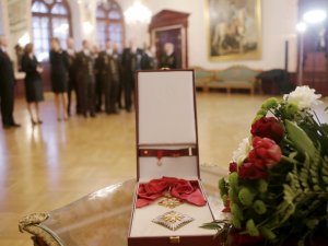 Valsts apbalvojumi piešķirti novadniekiem – Jautrītei Briedei un Rišardam Labanovskim