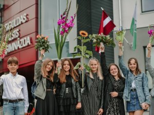 Siguldā Zinību dienā skolēni mācības uzsāk divās pilnībā renovētās skolās