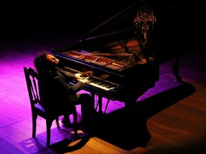 Koncertzālē “Baltais flīģelis” notiks koncerts “Vitamīns C”