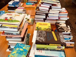 Siguldas novada bibliotēkas saņem vērtīgu grāmatu dāvinājumu