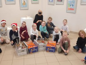 Siguldas pilsētas vidusskolas mākslu klases iesaistās akcijā “Dod pieci”