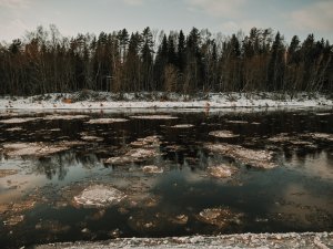 Iestājoties atkusnim, palielinās plūdu draudi