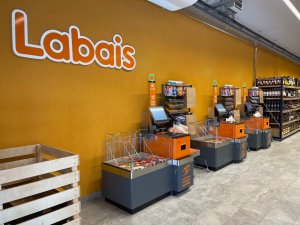 Pēc renovācijas Siguldā atvērts veikals-noliktava “Labais”