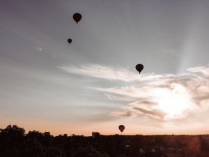Šonedēļ Siguldas novadā: Mājas kafejnīcas, Mārča Auziņa koncerts, franču šansons Krimuldā un citi notikumi