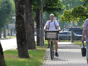 Skolēnu vasaras nodarbinātības projektā jaunieši iegūst pirmās darba prasmes
