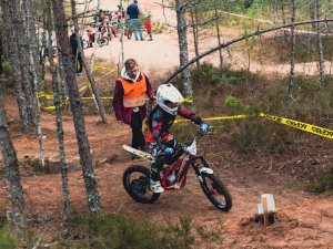 Silciema karjera mototrasē aizvadītas sacensības un treniņi bērniem