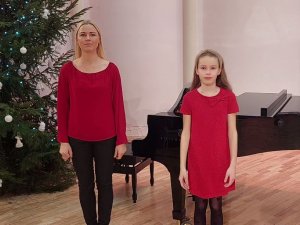Mākslu skolas “Baltais Flīģelis” audzēknei godalgota vieta dziedāšanas konkursā