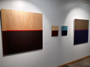 Līdz 1. martam Siguldas novada bibliotēkā apskatāma izstāde “Horizonti”