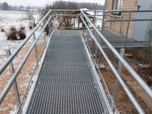 “Pēterupē” izbūvēta ērta uzbrauktuve cilvēkiem ar kustību traucējumiem