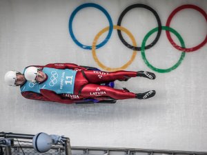 Ziemas olimpiskajās spēlēs brāļiem Šiciem izcīnīta 5. vieta