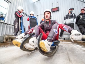 Jaunajiem kamaniņu braucējiem no Siguldas labi rezultāti “Prezidenta kausā”