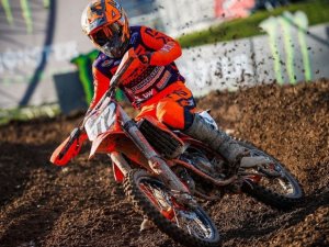 Novadnieks Jānis Reišulis izcīna 3. vietu Eiropas motokrosa čempionāta posmā 