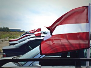 Atbalstot Ukrainas iedzīvotājus, 5. martā notiks karogu brauciens